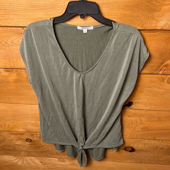 Green Envelope Women's‎ sleeveless Modal blend V Neck Blouse Top Lg Green soft - Picture 1 of 7